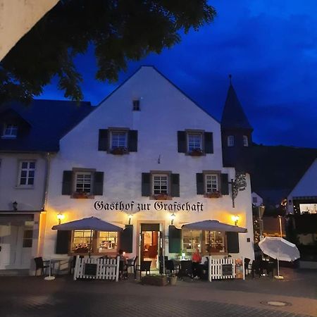Gasthof Zur Grafschaft Veldenz Exterior foto